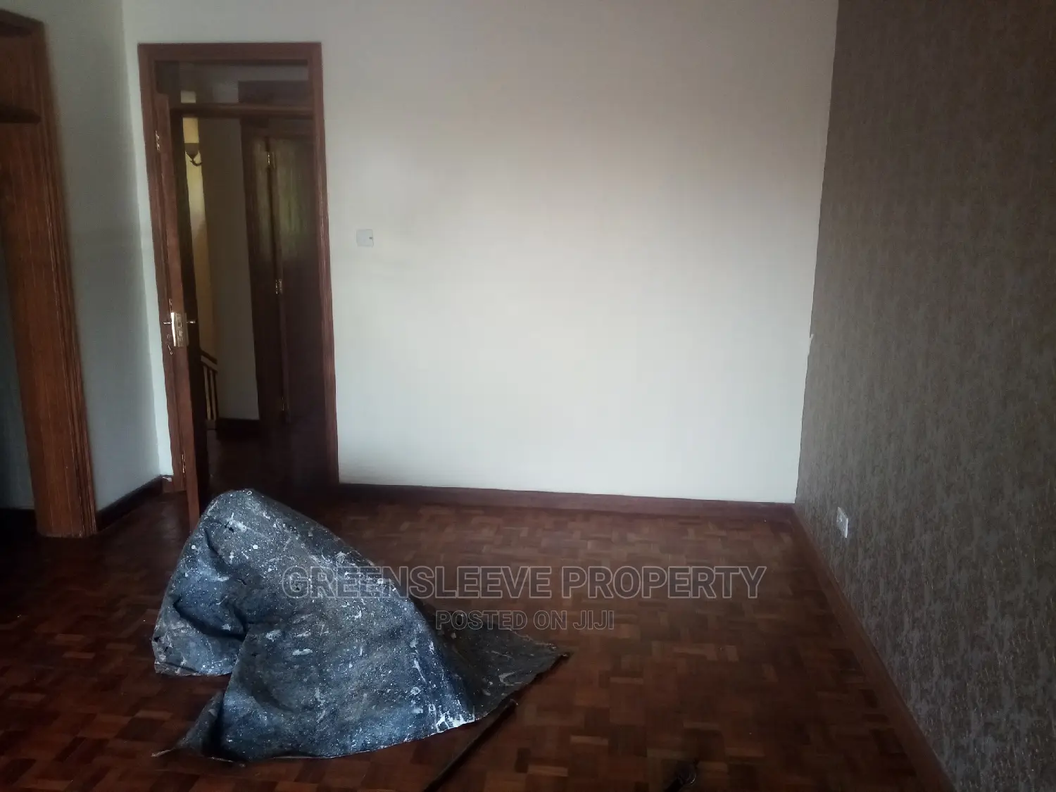 5bdrm Townhouse / Terrace in Hardy for Rent in Hardy