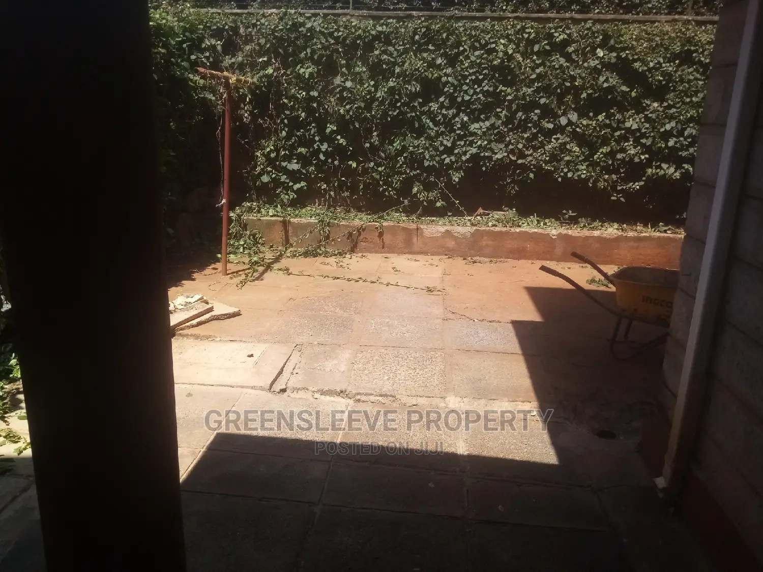 5bdrm Townhouse / Terrace in Hardy for Rent in Hardy