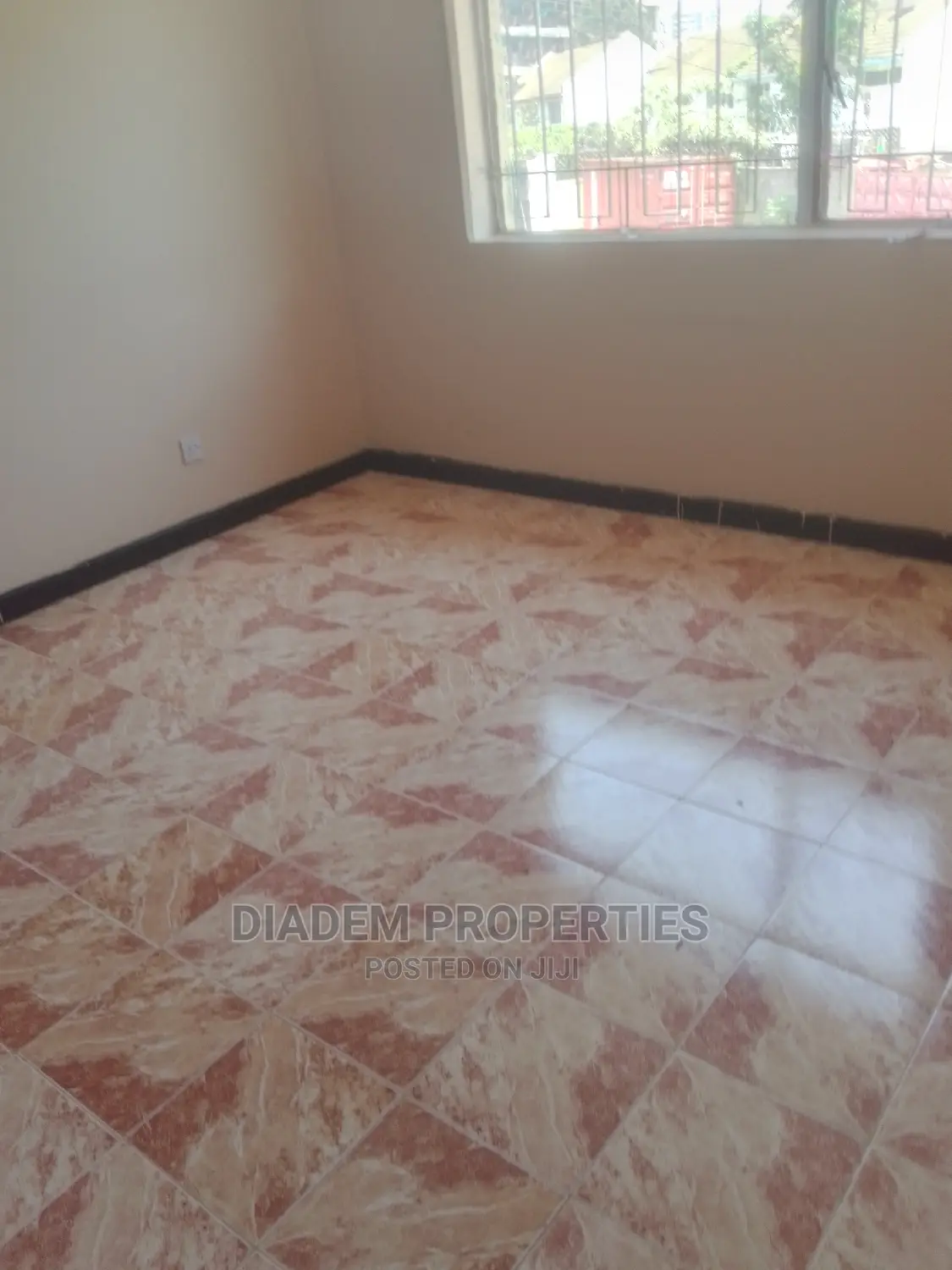 Luxurious 5-Bedroom Maisonette Available to Let - Perfect for Professionals in Kilimani