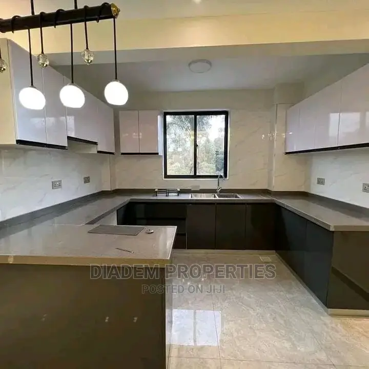Spacious 2-Bedroom Apartment in Kileleshwa Available for Rent in Kileleshwa