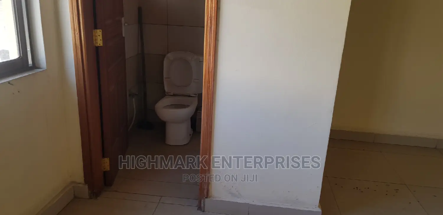 Godown to Let in Mavoko - Secure your Spot in Mavoko