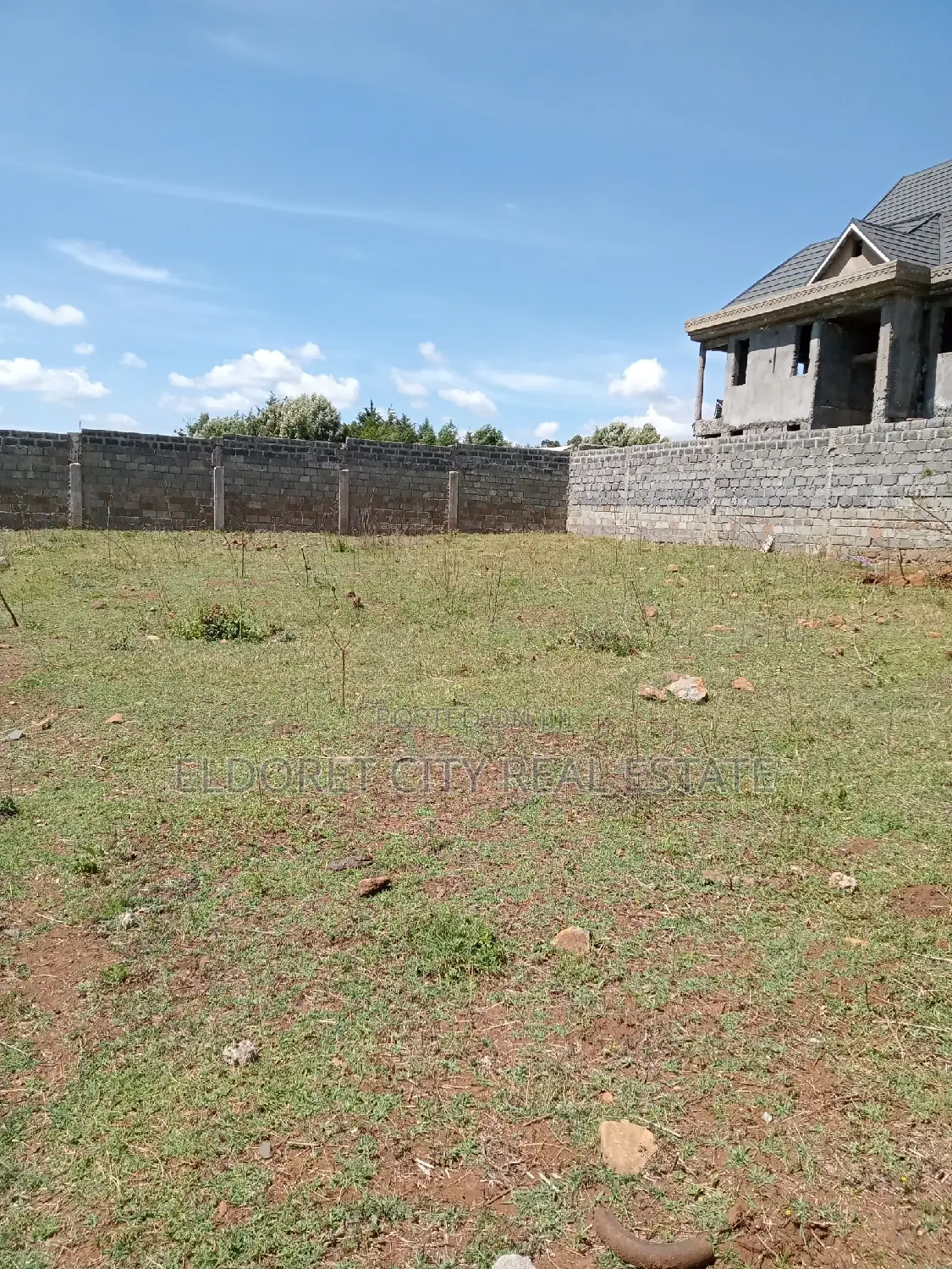 1/4 Acre Elgonview Lower: Affordable Title Land in Eldoret CBD