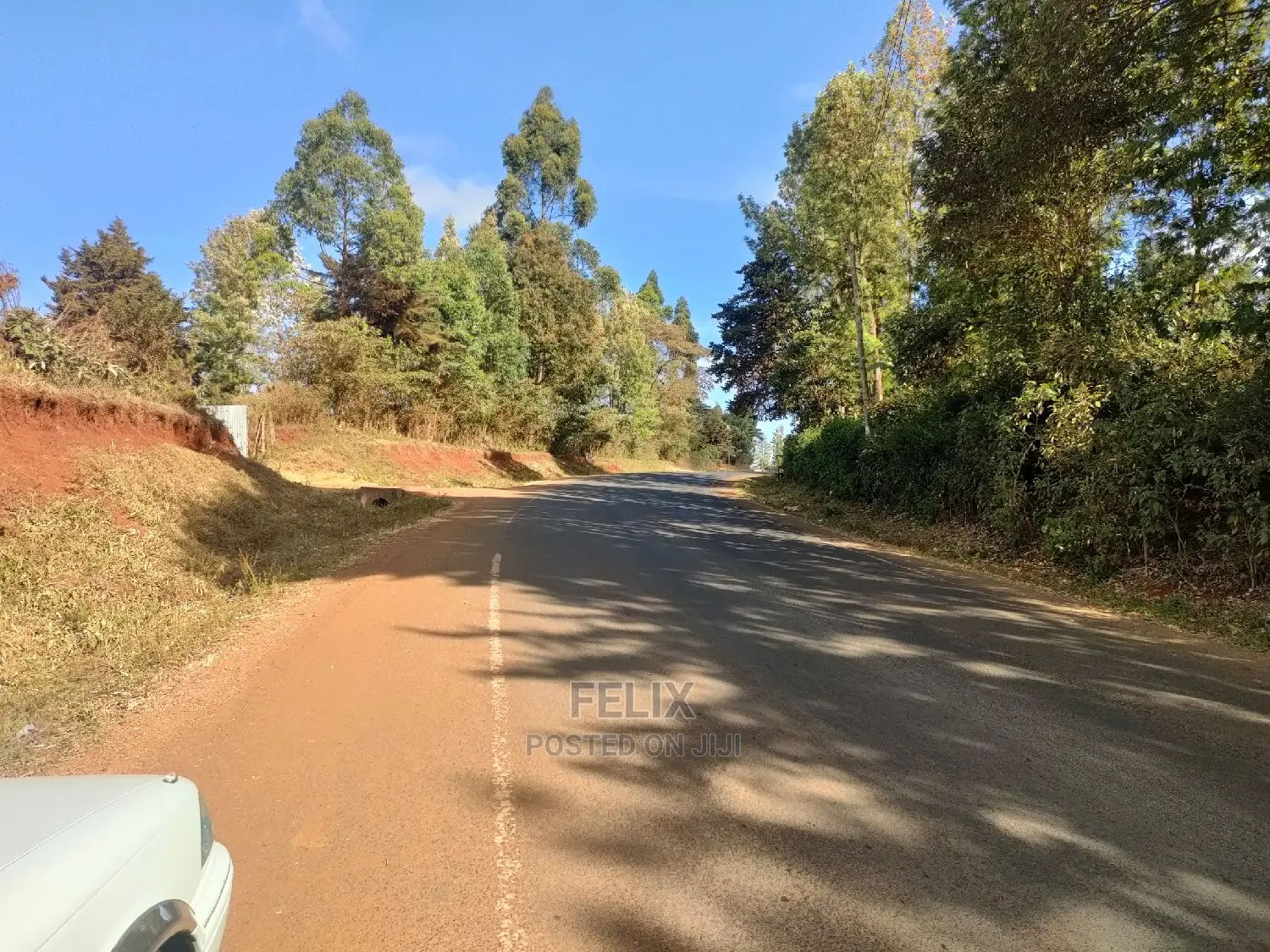 Karatina/ Grandkago Prime Plot Touching Main Tarmac in Karatina Town