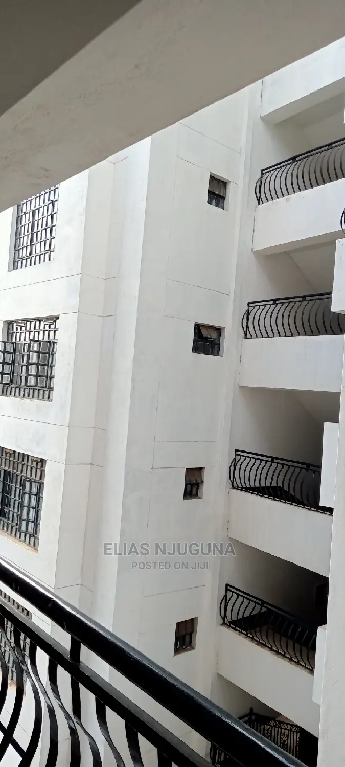 Roysambu Mini Flat in Safari Park: Ideal for Singles or Couples in Roysambu