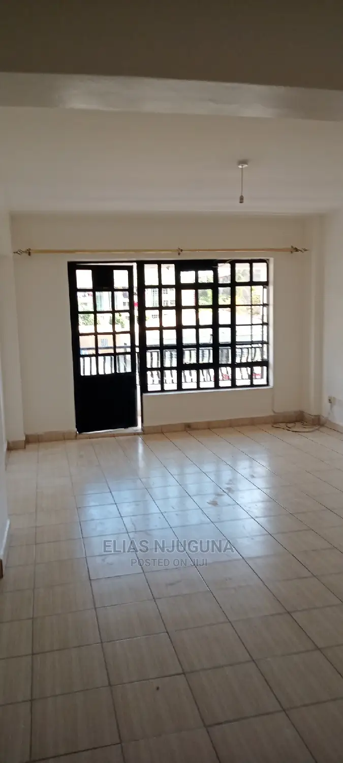 Roysambu Mini Flat in Safari Park: Ideal for Singles or Couples in Roysambu