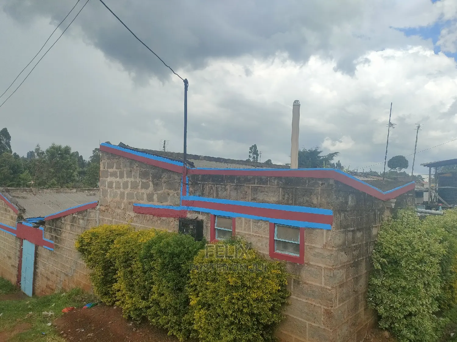 Karatina /Jambo House on Sale in Karatina Town