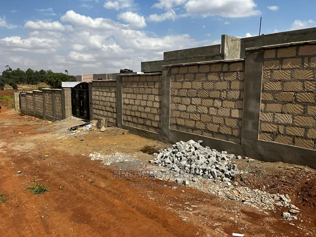 Lusigetti Land Plot: 50 x 100 ft, Ready for Development in Karai