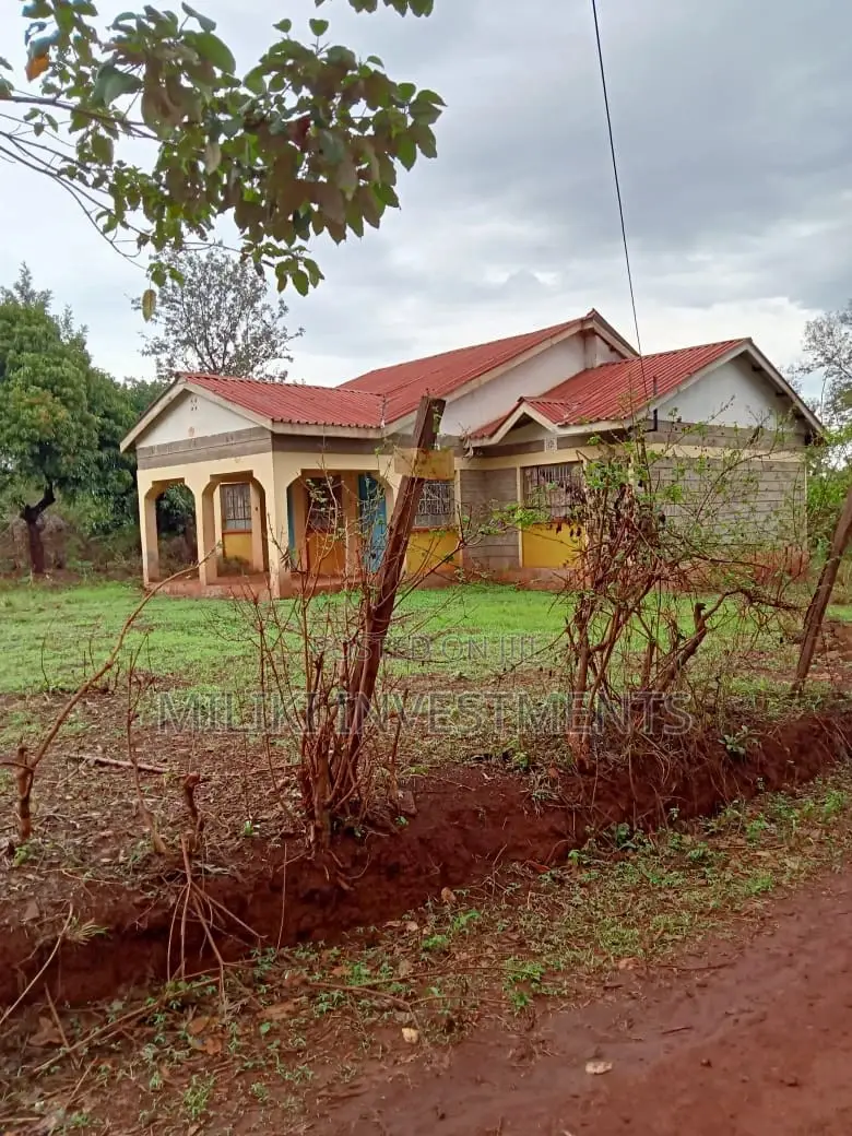 4-Acre Plot in Mbombo: Ideal for Development in Kamahuha