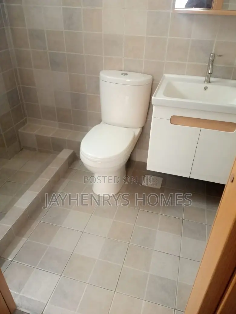 Spacious 2-Bedroom Apartment for Sale in Kahawa West in Kahawa West