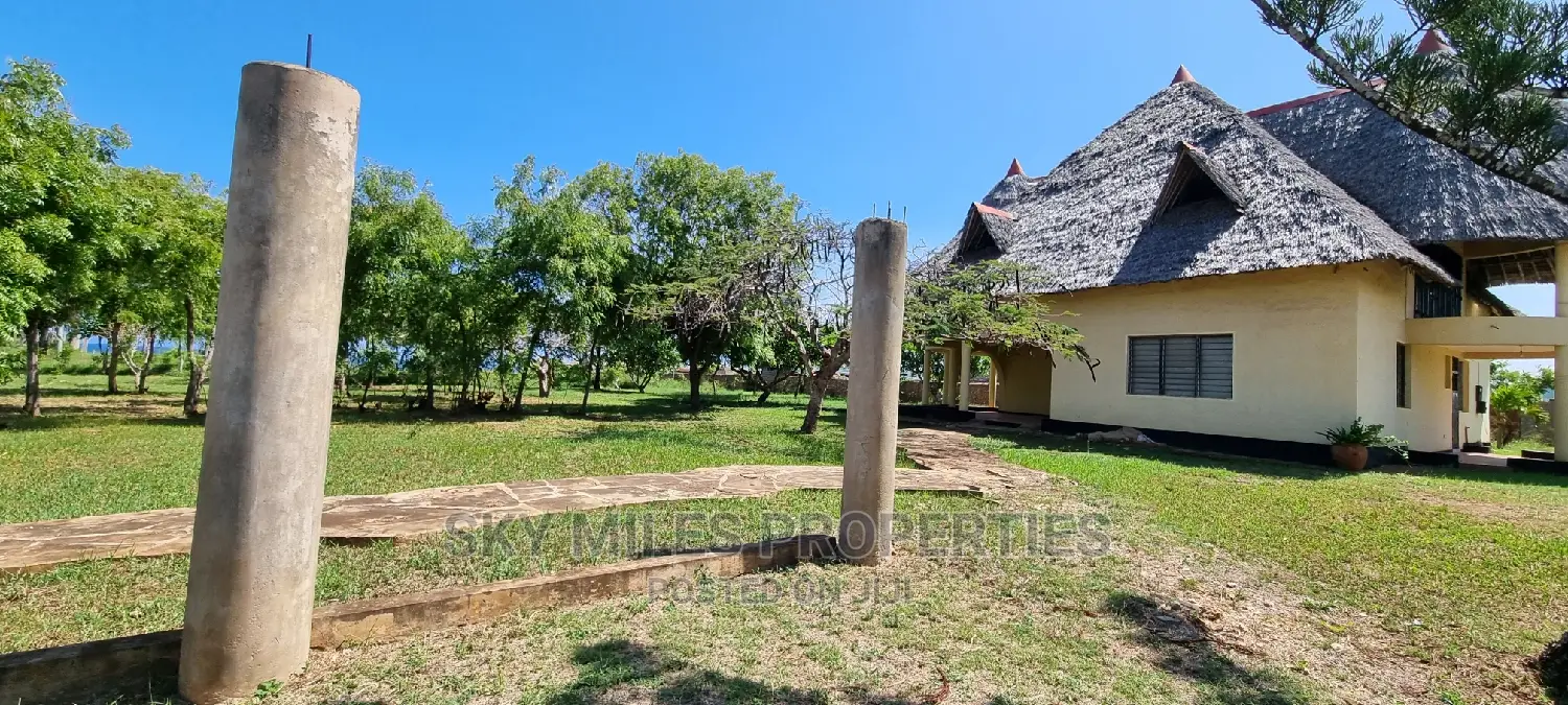 Spacious 3-Bedroom Villa for Sale in Jumba Ruins, Mtwapa in Mtwapa