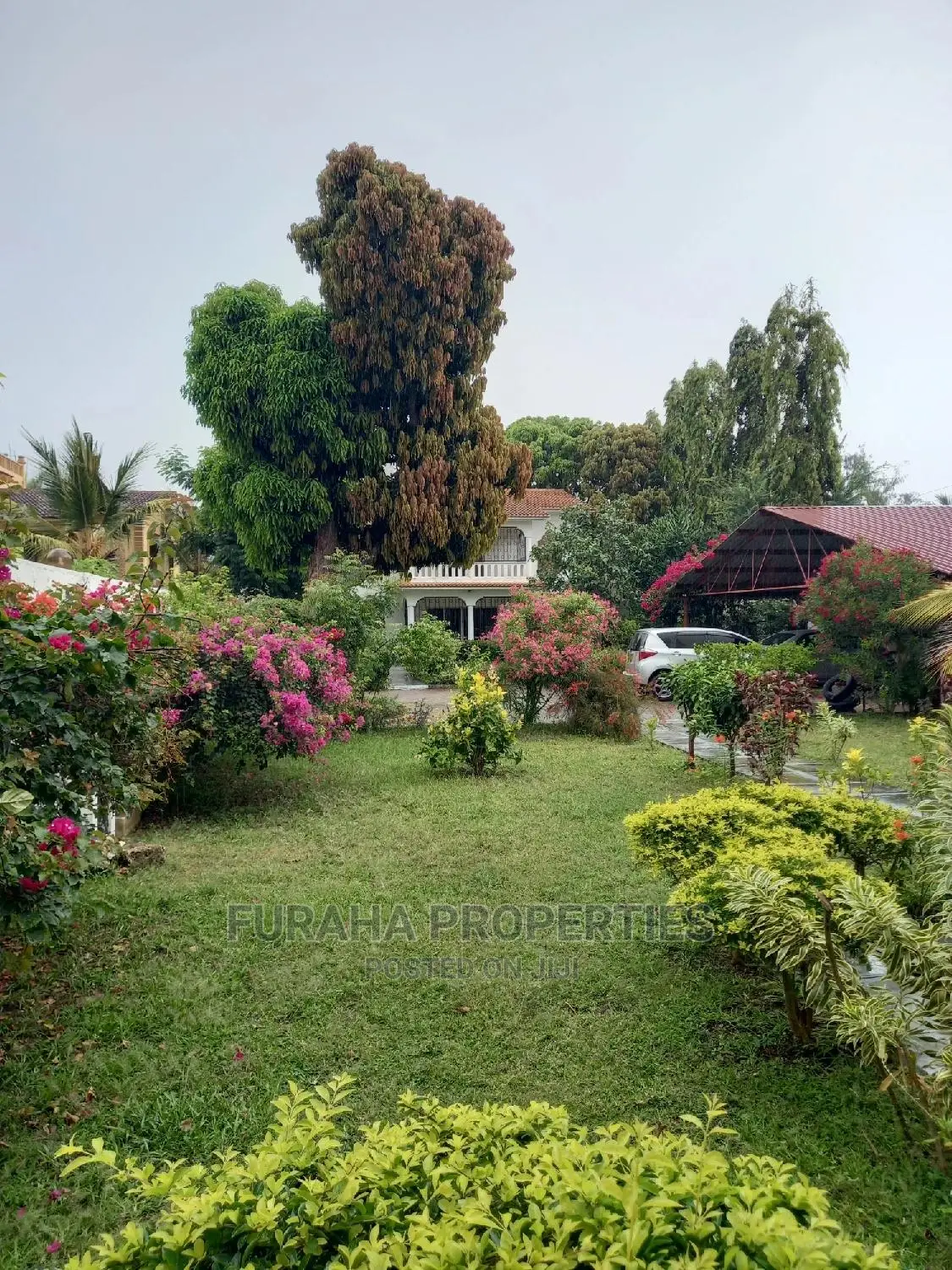 Maisonette with 4 Bedrooms in Nyali - For Sale Today in Nyali