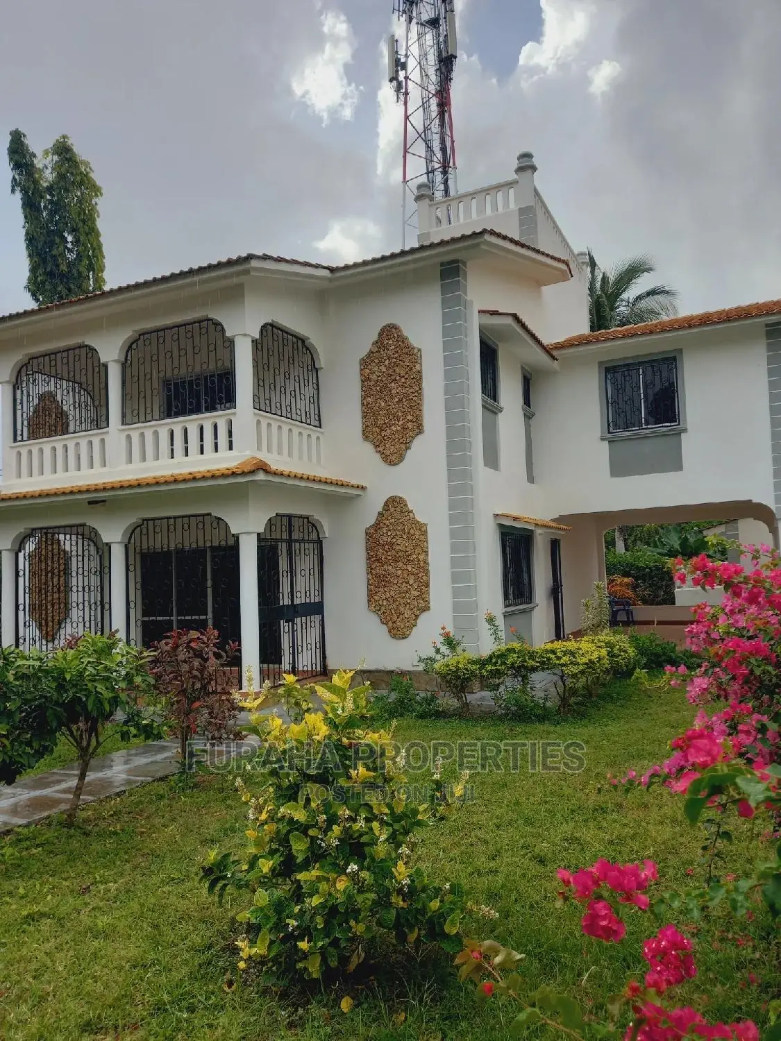 Maisonette with 4 Bedrooms in Nyali - For Sale Today in Nyali