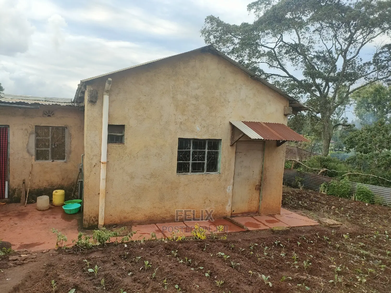 Karatina /Ragati 40/80 in Karatina Town