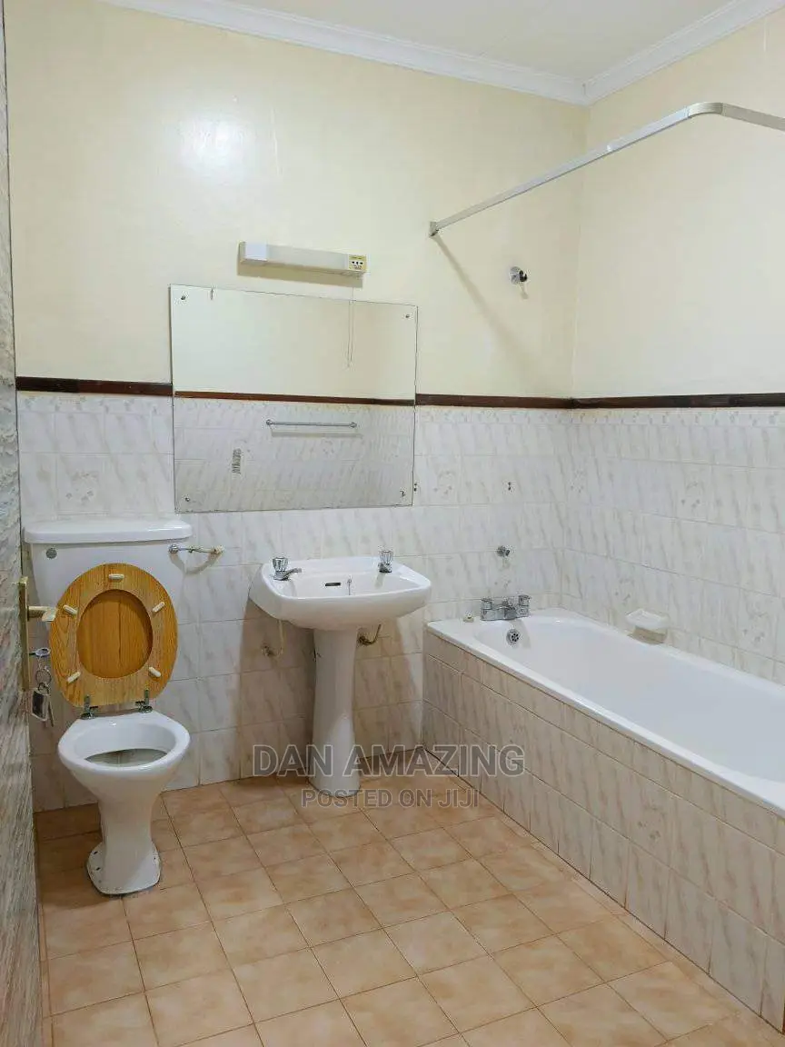 Impressive 6-Bedroom Maisonette for Sale in Exclusive Kitisuru in Kitisuru