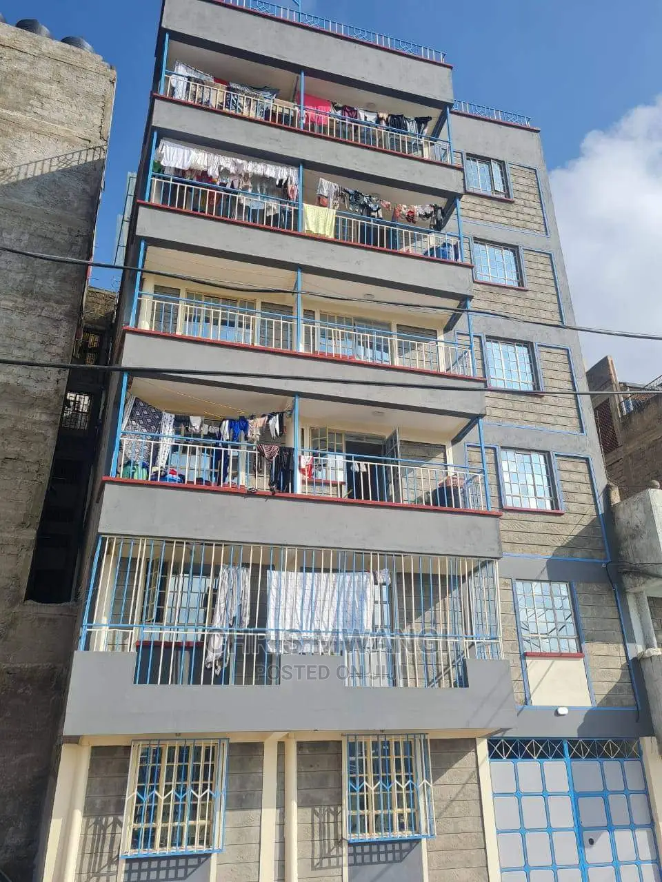 Spacious 2-Bedroom Flat in Donholm, Greenspan for Sale in Greenspan