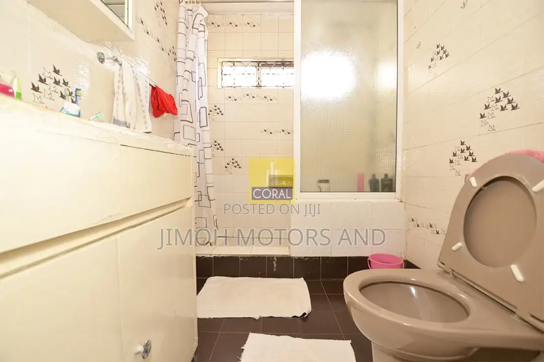 Spacious 9-bed Maisonette in Parklands/Highridge Available Now in Parklands/Highridge