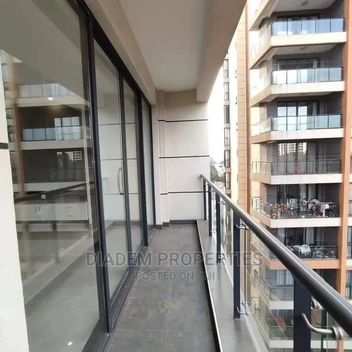 3-Bedroom Apartment to Rent in Valley Arcade's Prime Location in Valley Arcade
