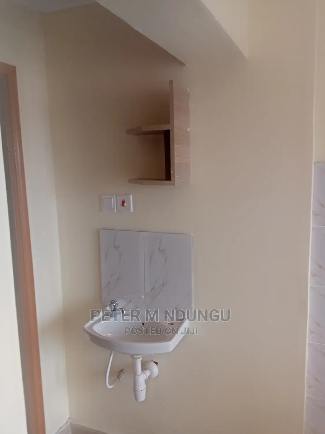 Contemporary One-Bedroom Apartments with Balcony in Zimmerman