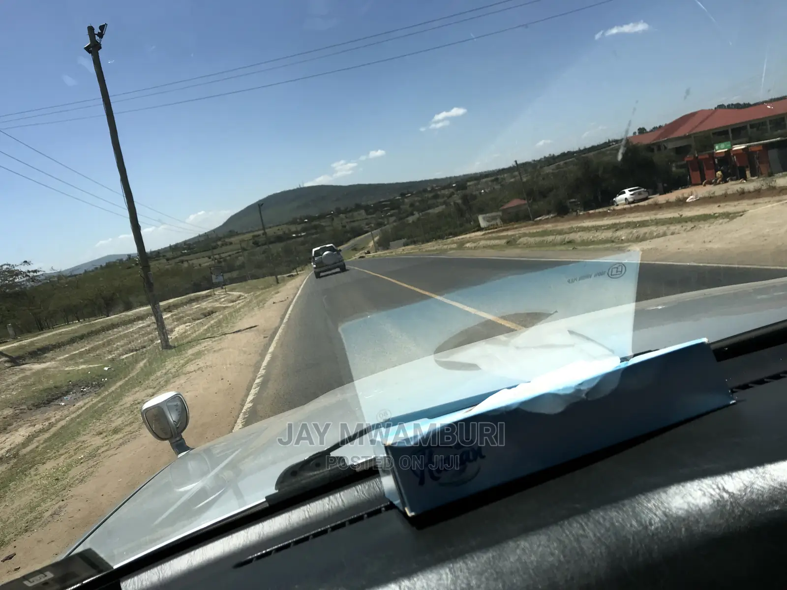 Two Acress Perimetre Walled Kathome Machakos in Junction