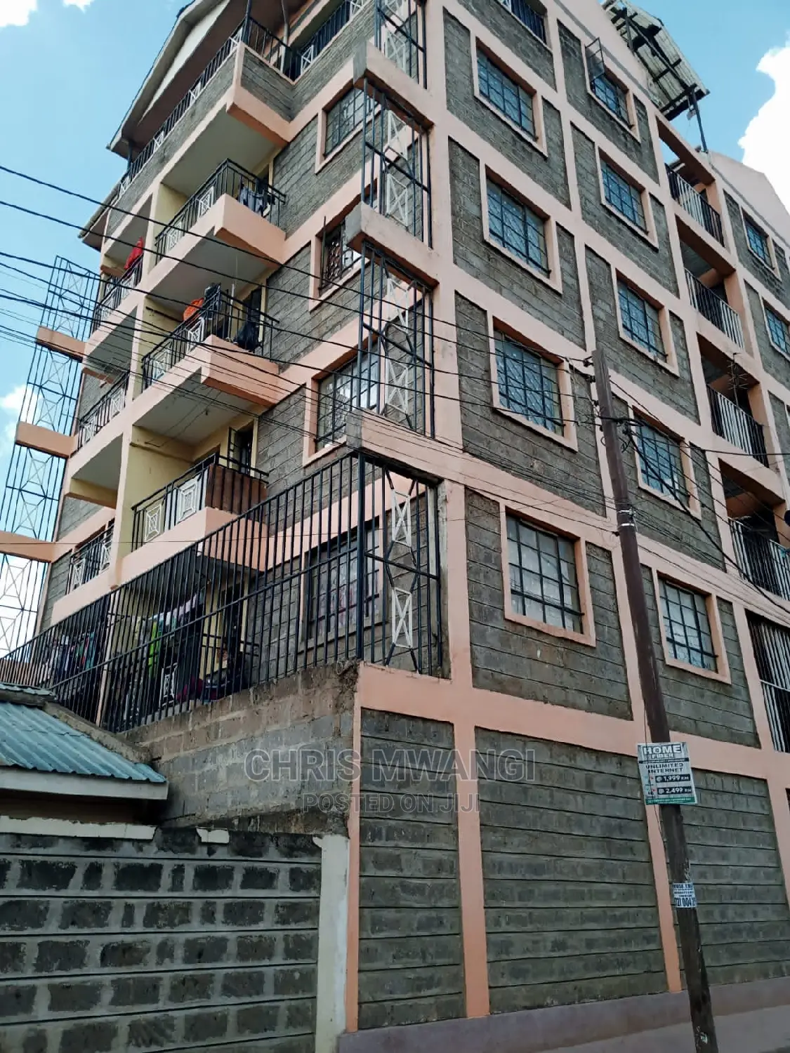 1-Bedroom Apartment in Huntets, Hunters Estate - On Sale Now in Hunters Estate