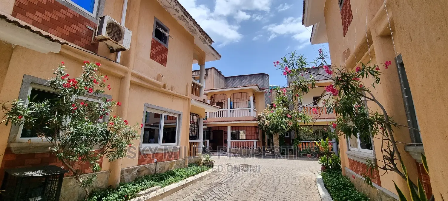 Nyali Police Maisonette: Luxurious 5-Bedroom Home for Sale in Nyali