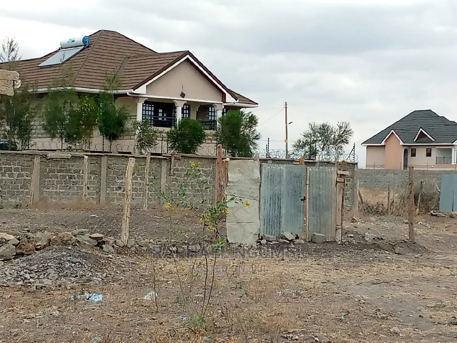 40*80 Katani Plot - Perfect for Building Your Dream Home in Katani