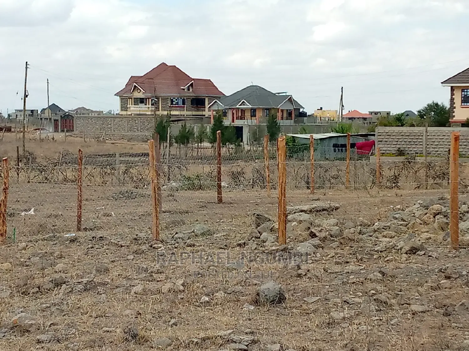 40*80 Katani Plot - Perfect for Building Your Dream Home in Katani