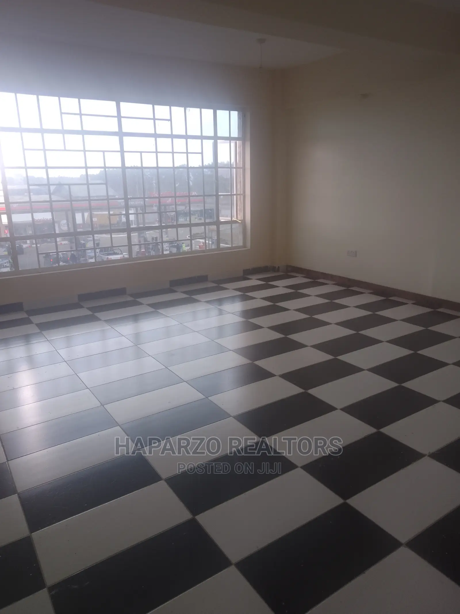 To LET: Office Space Along Eastern Bypass in Kamakis