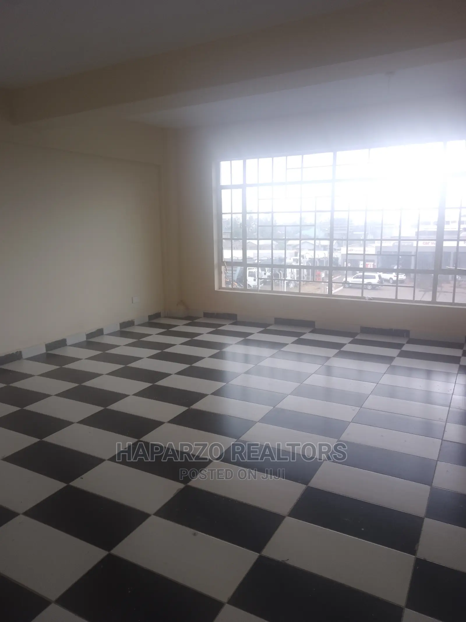 To LET: Office Space Along Eastern Bypass in Kamakis