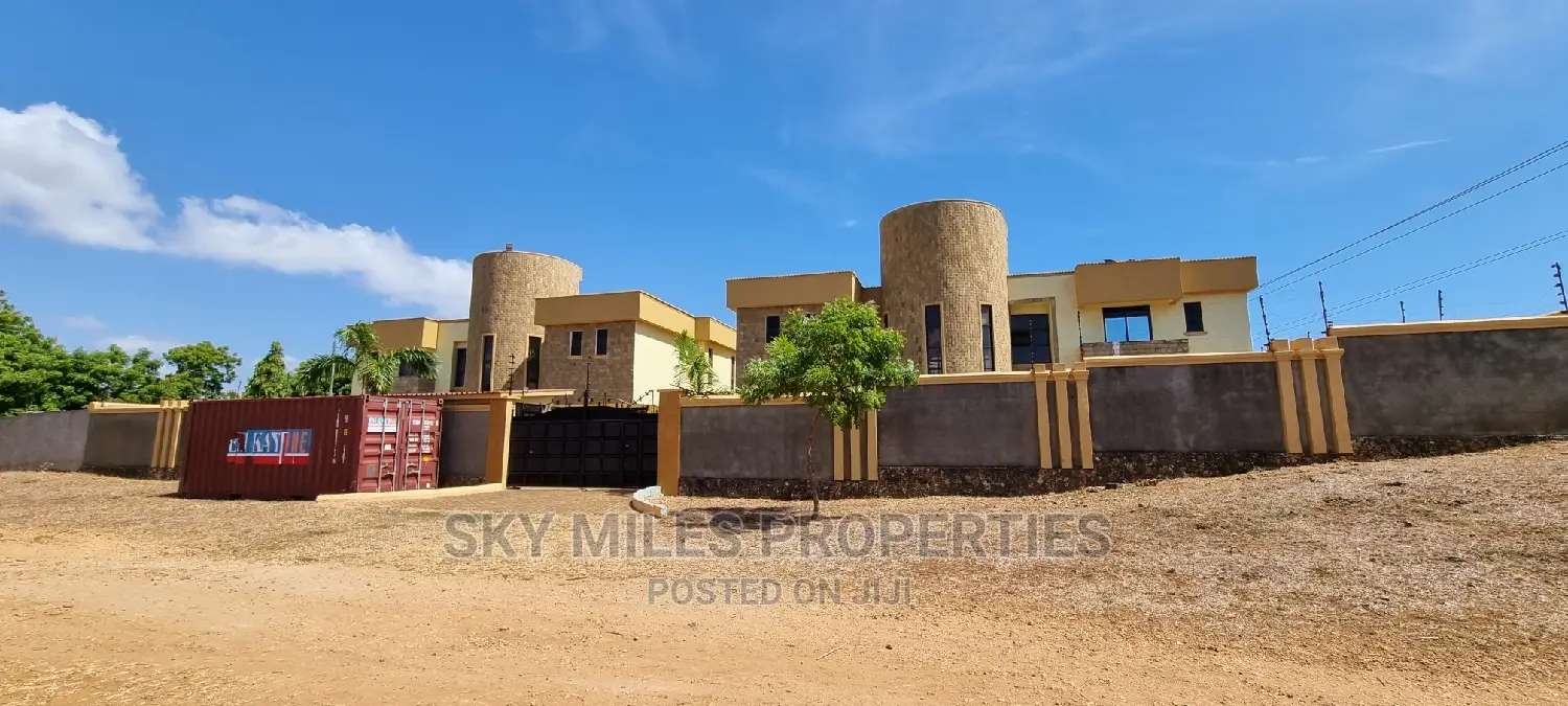 Stunning 4-Bedroom Villa in Mtwapa's Jumba Ruins - Up for Sale in Mtwapa