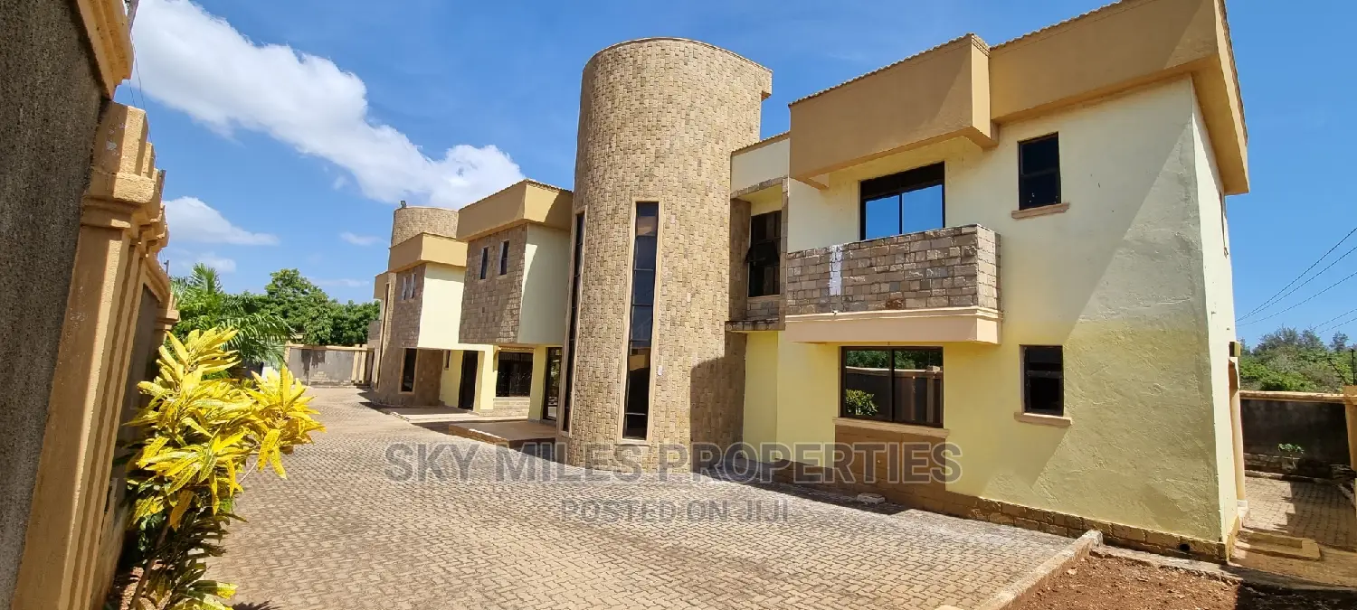 Stunning 4-Bedroom Villa in Mtwapa's Jumba Ruins - Up for Sale in Mtwapa