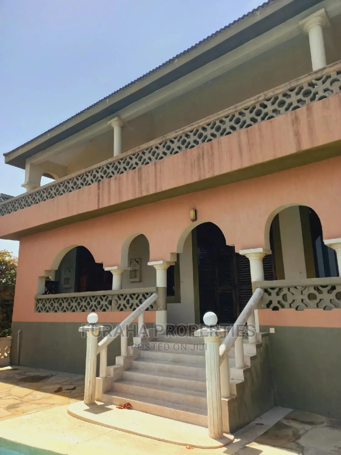 Exclusive 4-Bedroom Mansion - Kikambala Real Estate in Kikambala