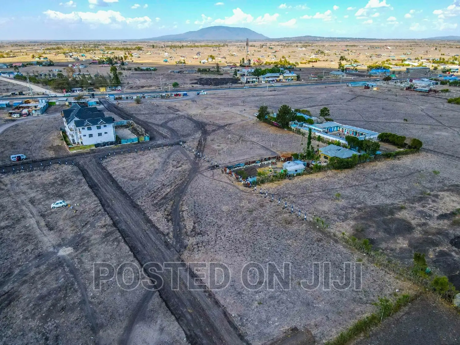 Prime Commercial Plots in Kamulu
