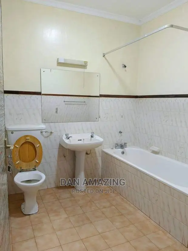 Impressive 6-Bedroom Maisonette for Sale in Exclusive Kitisuru in Kitisuru