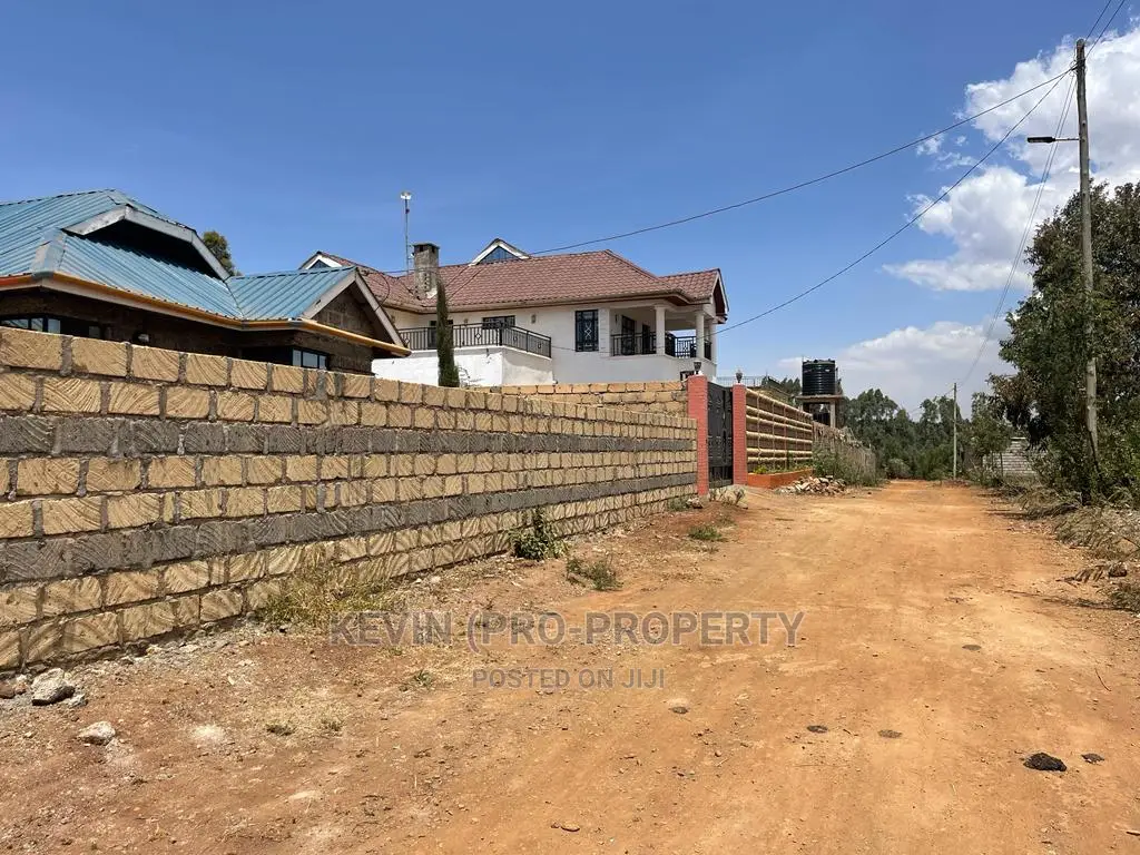 Large 50 x 100ft Residential Plot in Kikuyu, Kamangu - Seize the Chance Today in Karai