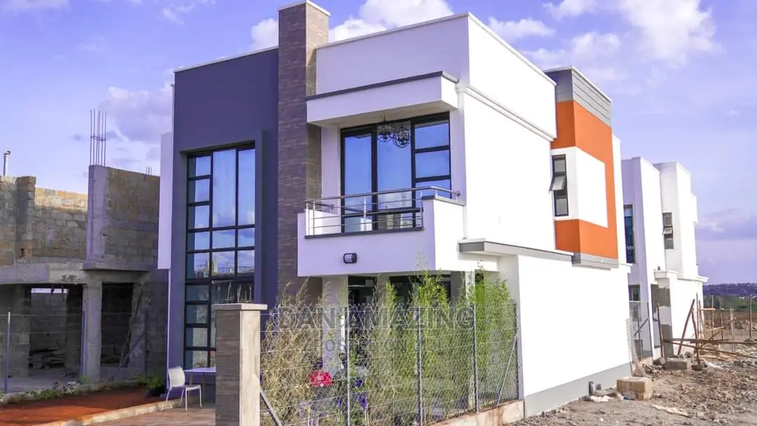 Mansion with 4 Bedrooms in Kamakis - For Sale in Kamakis