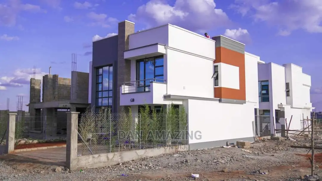 Mansion with 4 Bedrooms in Kamakis - For Sale in Kamakis