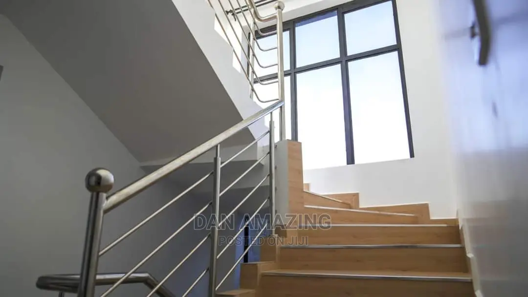 Mansion with 4 Bedrooms in Kamakis - For Sale in Kamakis