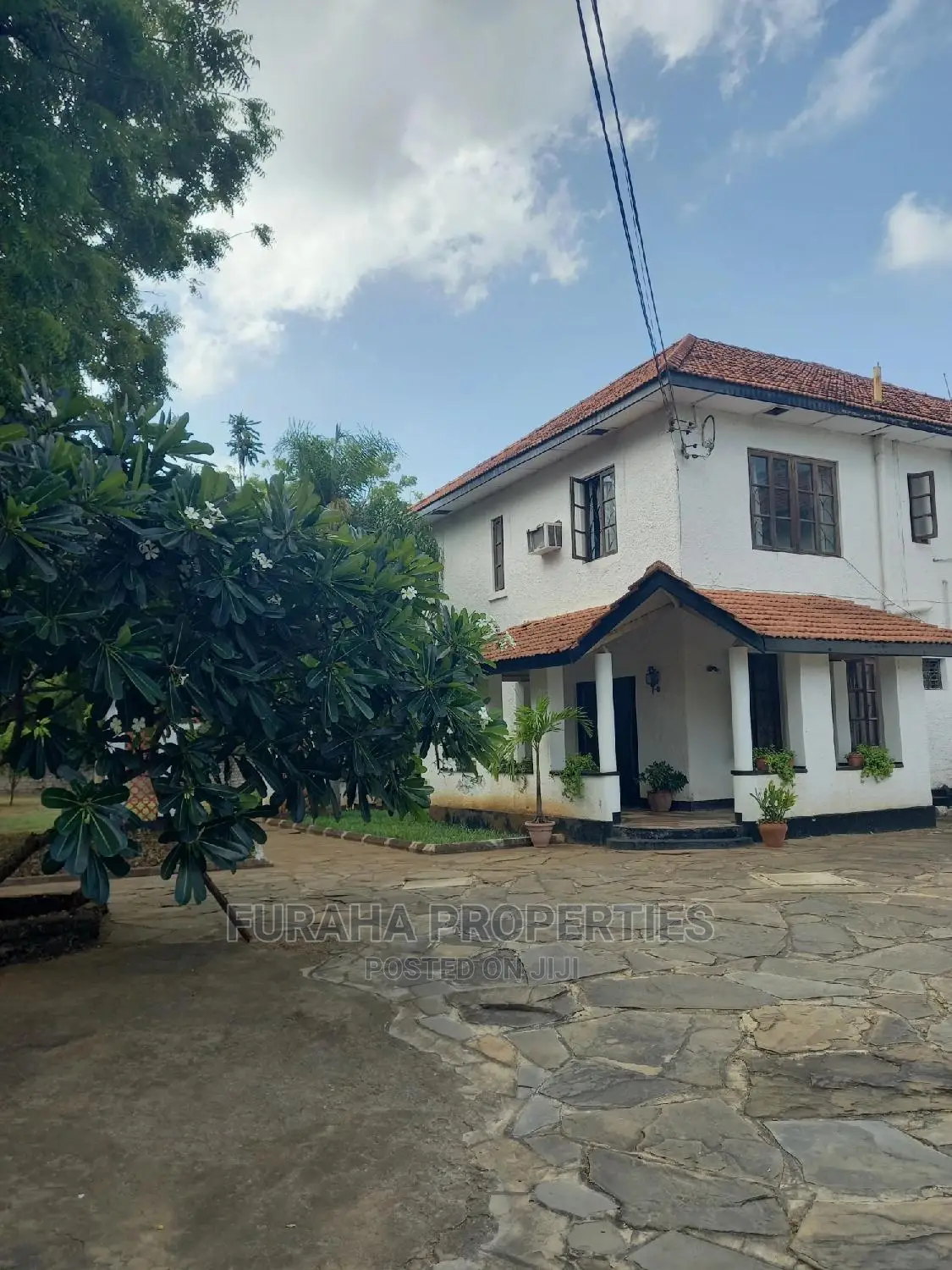 Luxury 5-Bedroom Mansion in Sought-After Nyali in Nyali