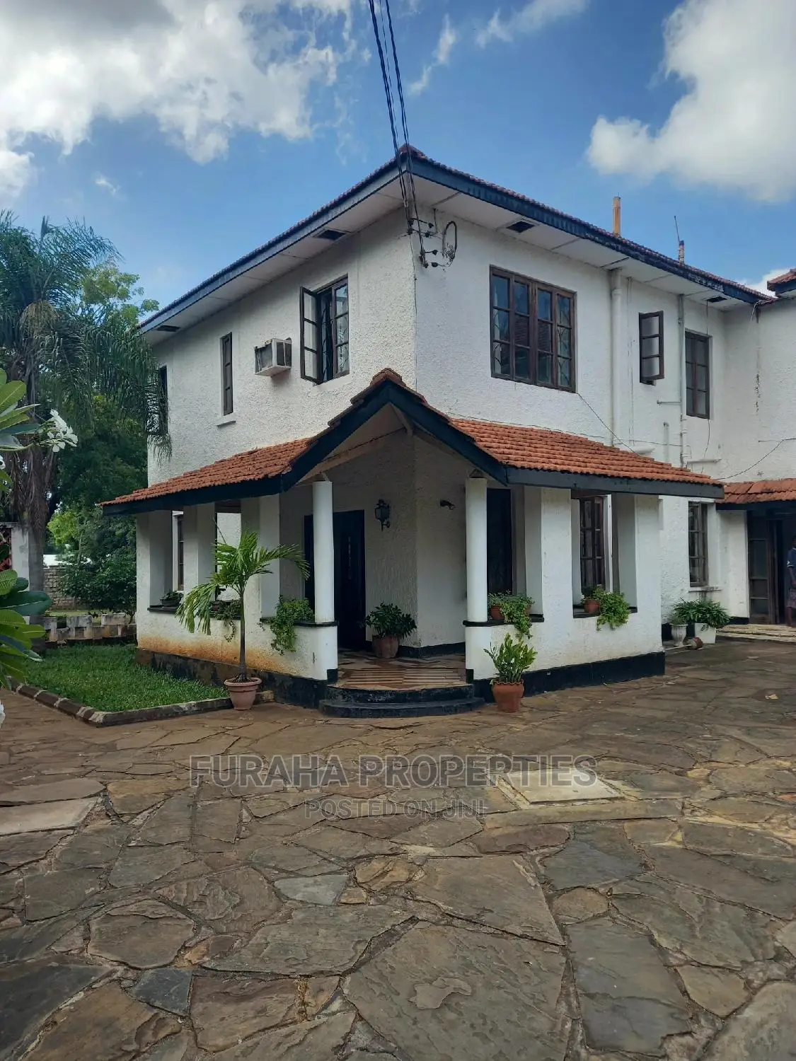 Luxury 5-Bedroom Mansion in Sought-After Nyali in Nyali
