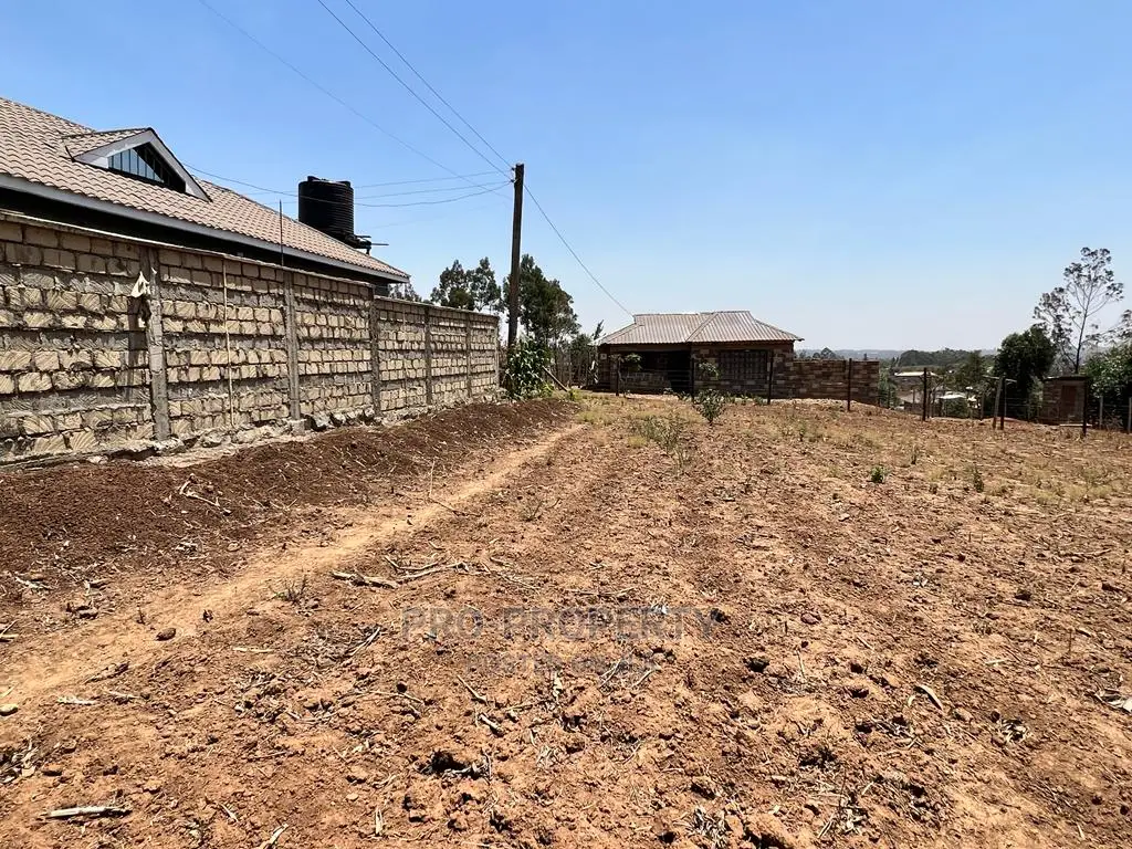 Kikuyu, Kamangu: Spacious 100 x 100ft Fenced Plot for Sale in Karai