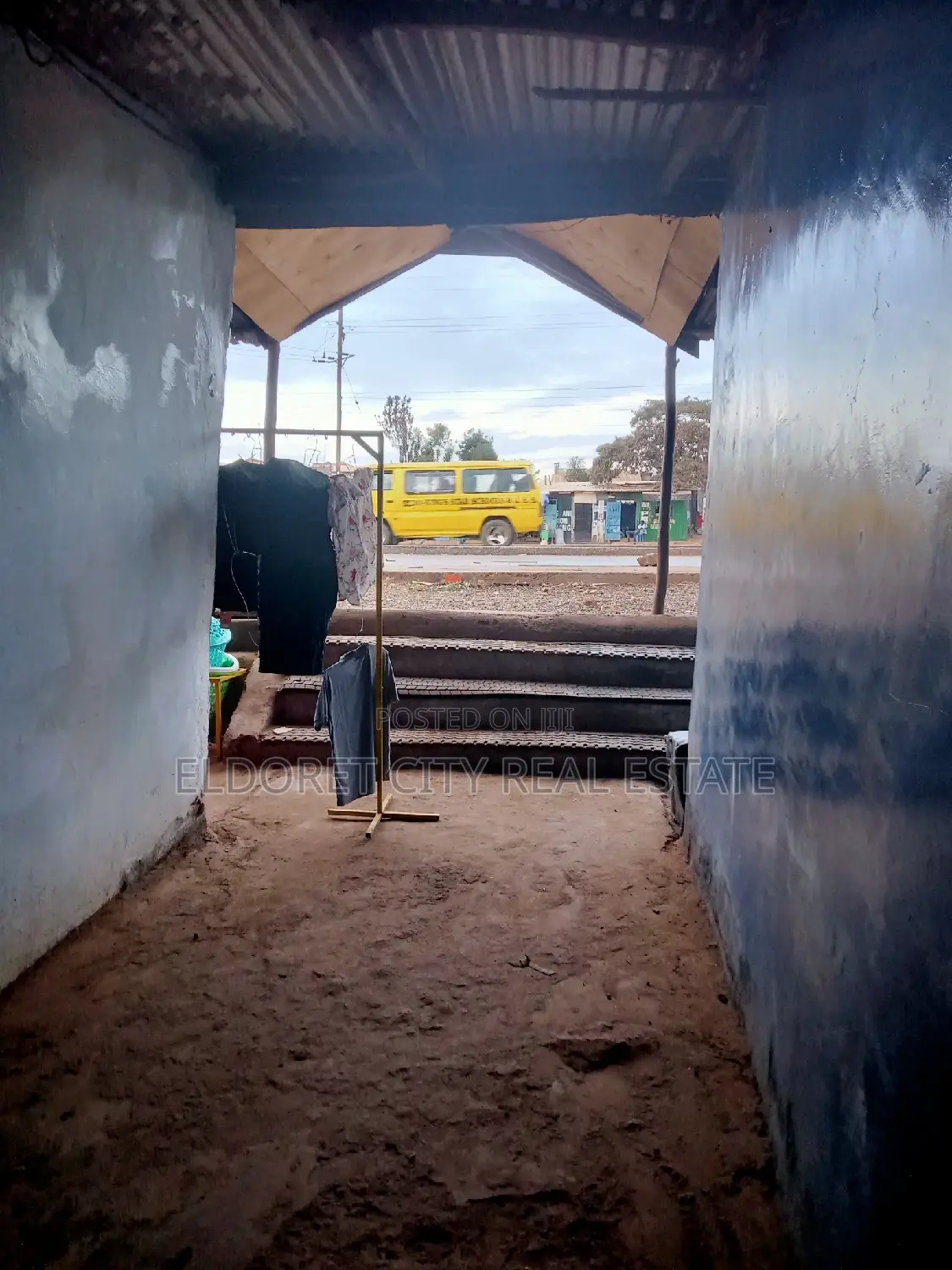 1/4 plot in Khetias with Tarmac frontage, perfect for investment in Eldoret CBD