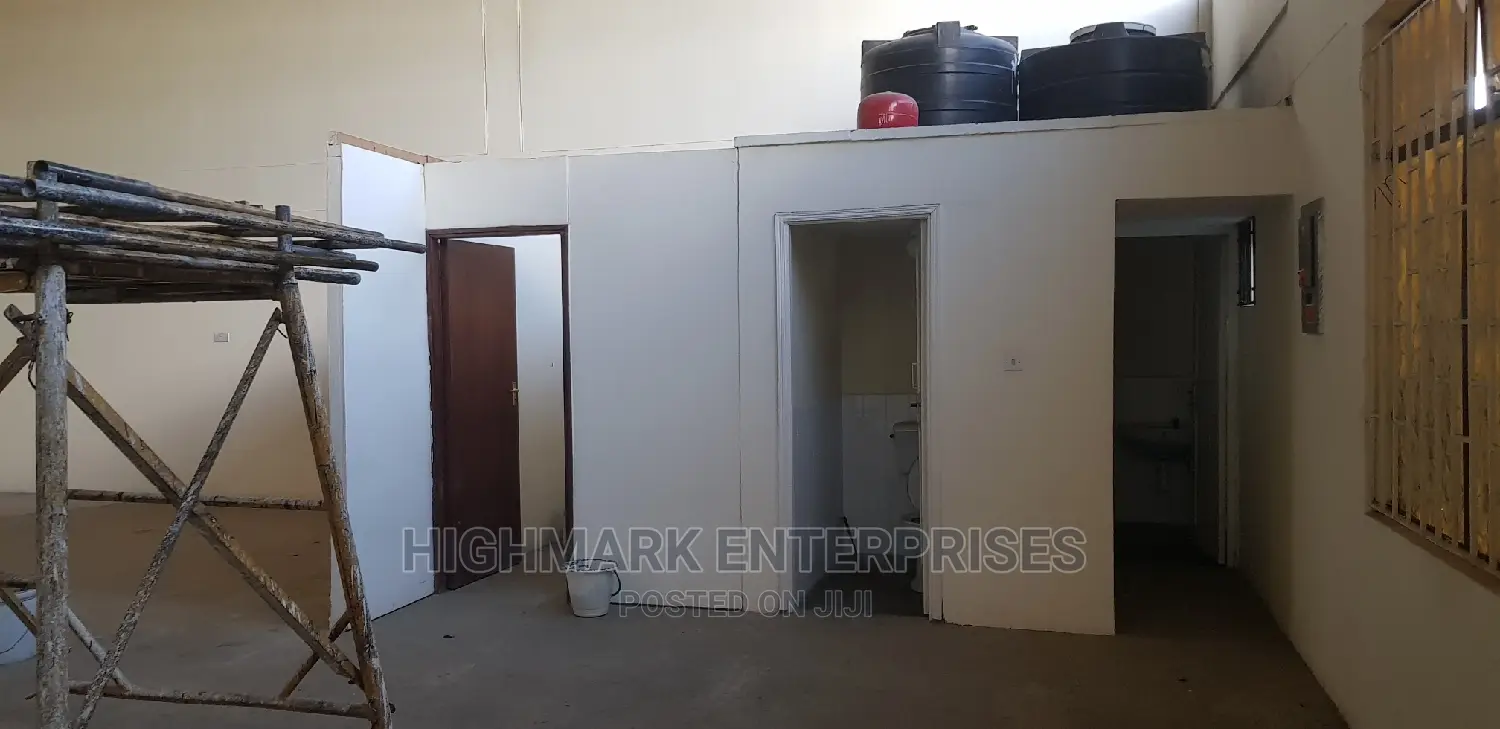 Modern Godown for Lease in Central City - City Cabanas in City Cabanas