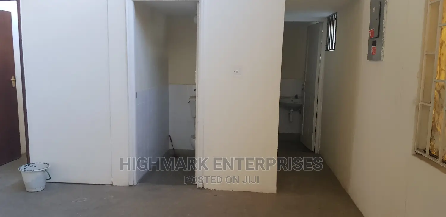 Modern Godown for Lease in Central City - City Cabanas in City Cabanas