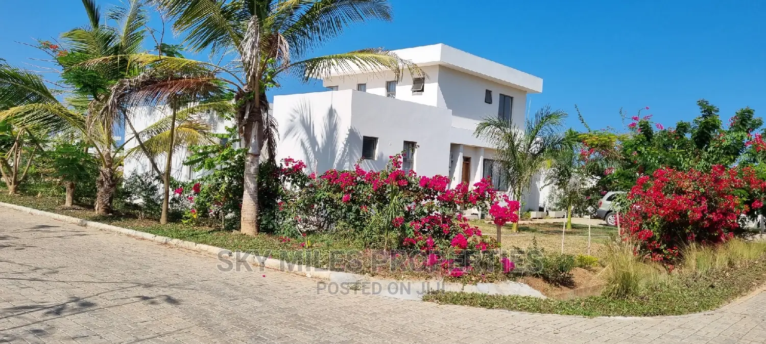 Luxury 3-Bedroom Villa in Ridge, Vipingo - Furnished & Available for Rent in Vipingo