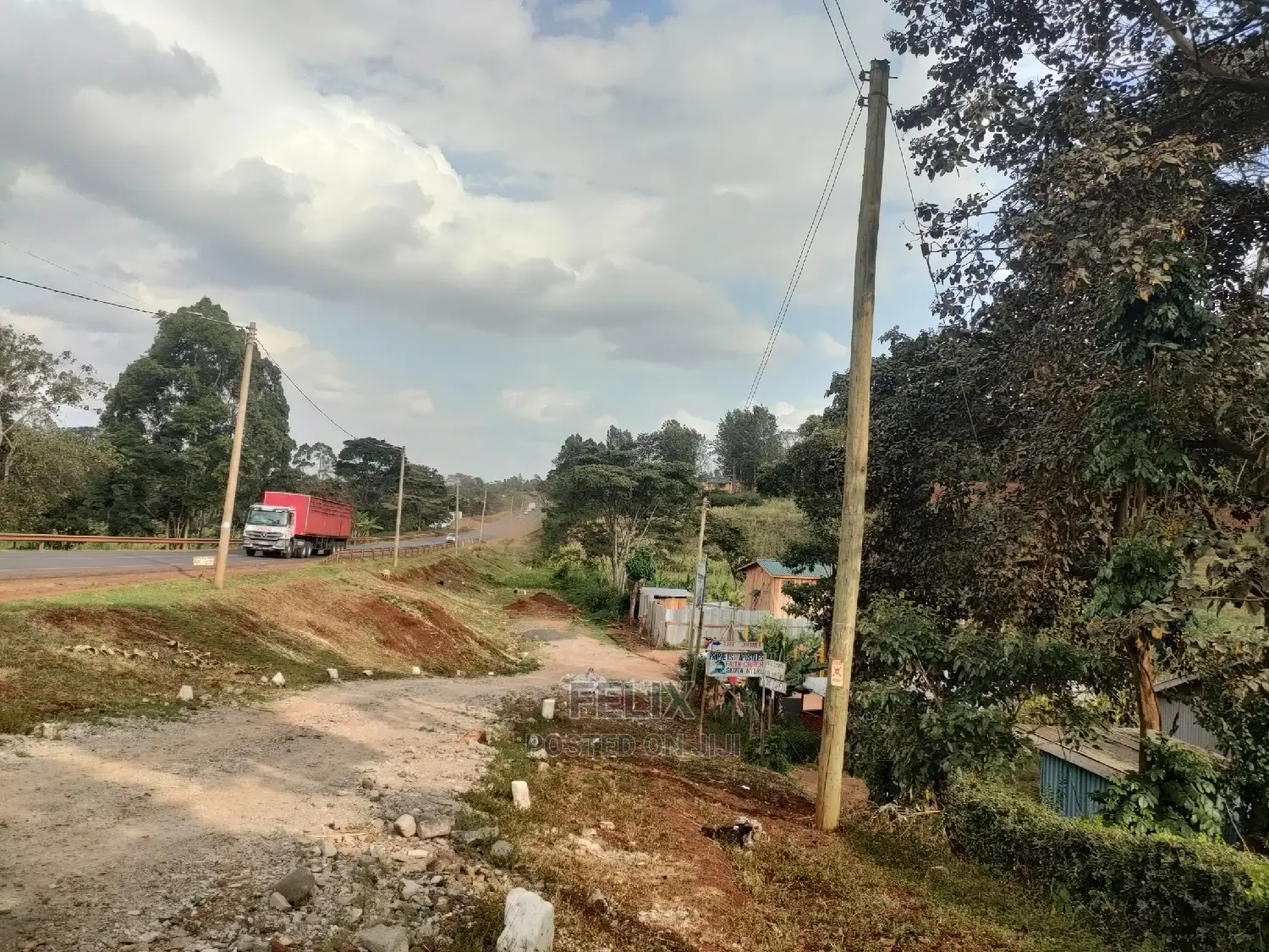 1 Acre Nyeri/ Skuta Touching Tarmac in Gatitu