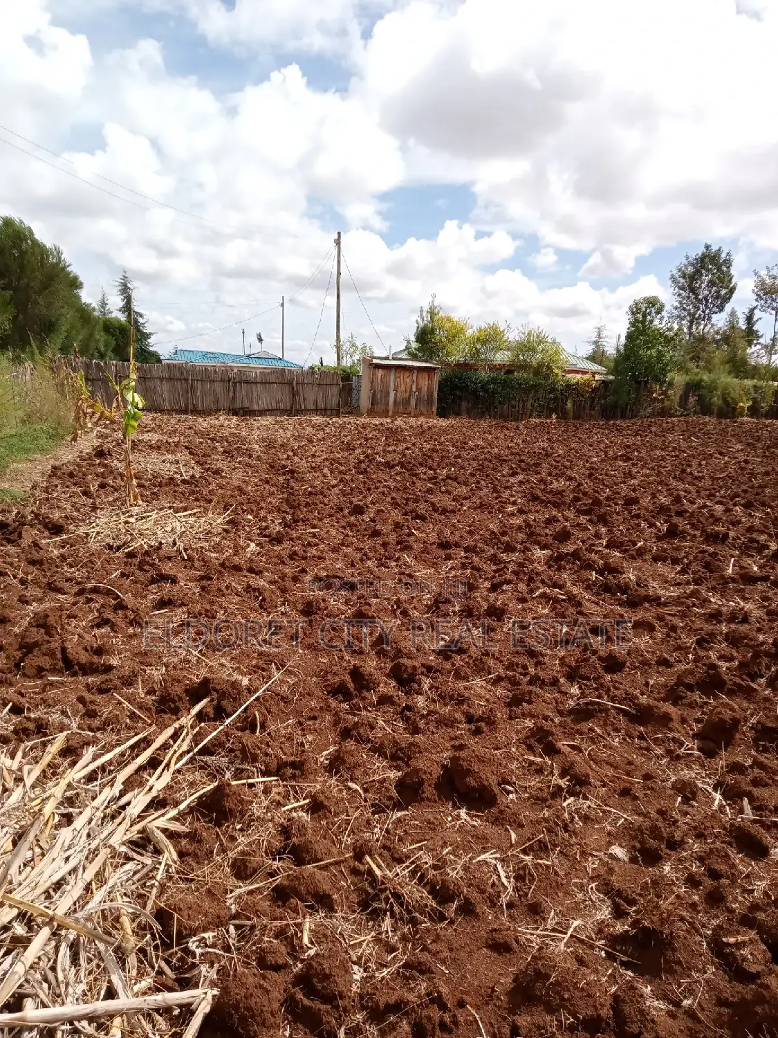 Title: Title: 2-Bedroom House with Title: Ideal Home for You in Soy