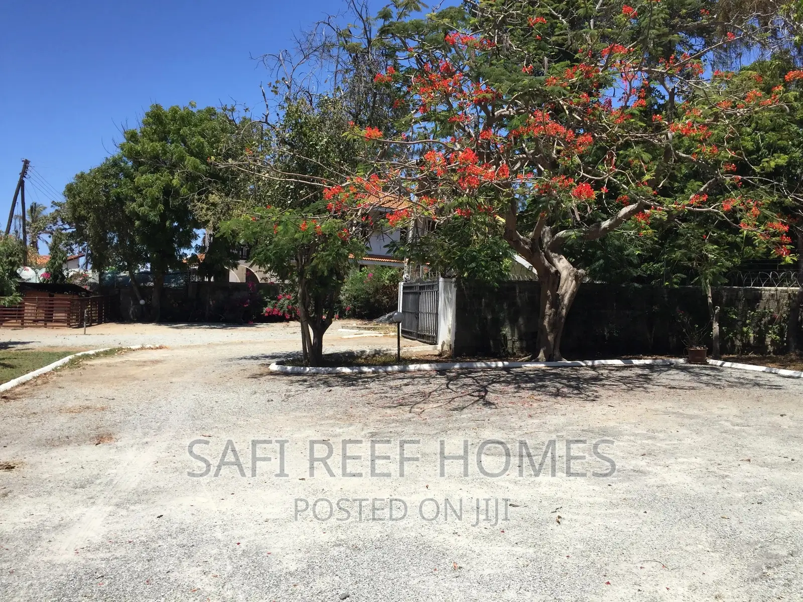 Affordable 6-Bedroom Maisonette in Nyali for Long-Term Rent in Nyali
