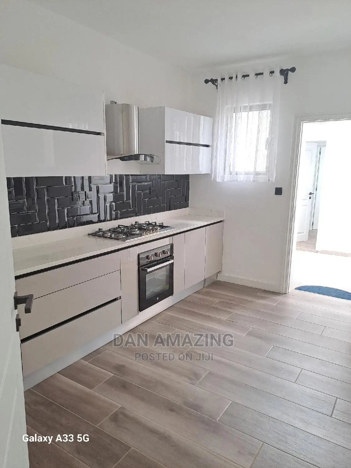 Maisonette with 4 Bedrooms in South C for Sale Now in South C