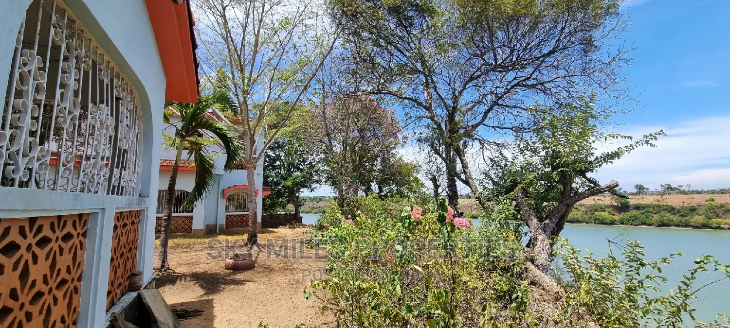 Spacious 7-Bedroom Maisonette in Mtwapa - Aloo Drive for Sale in Mtwapa